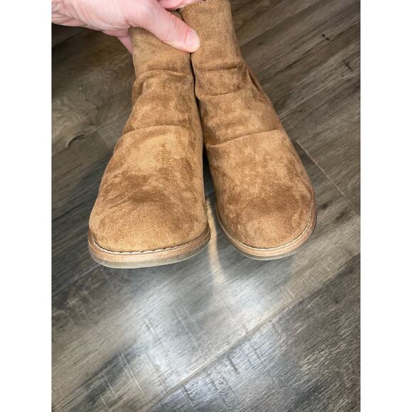 Sofft Euro Soft Adeah Brown Booties 7.5 Vegan Leather Normcore Classic Comfort - Picture 5 of 10